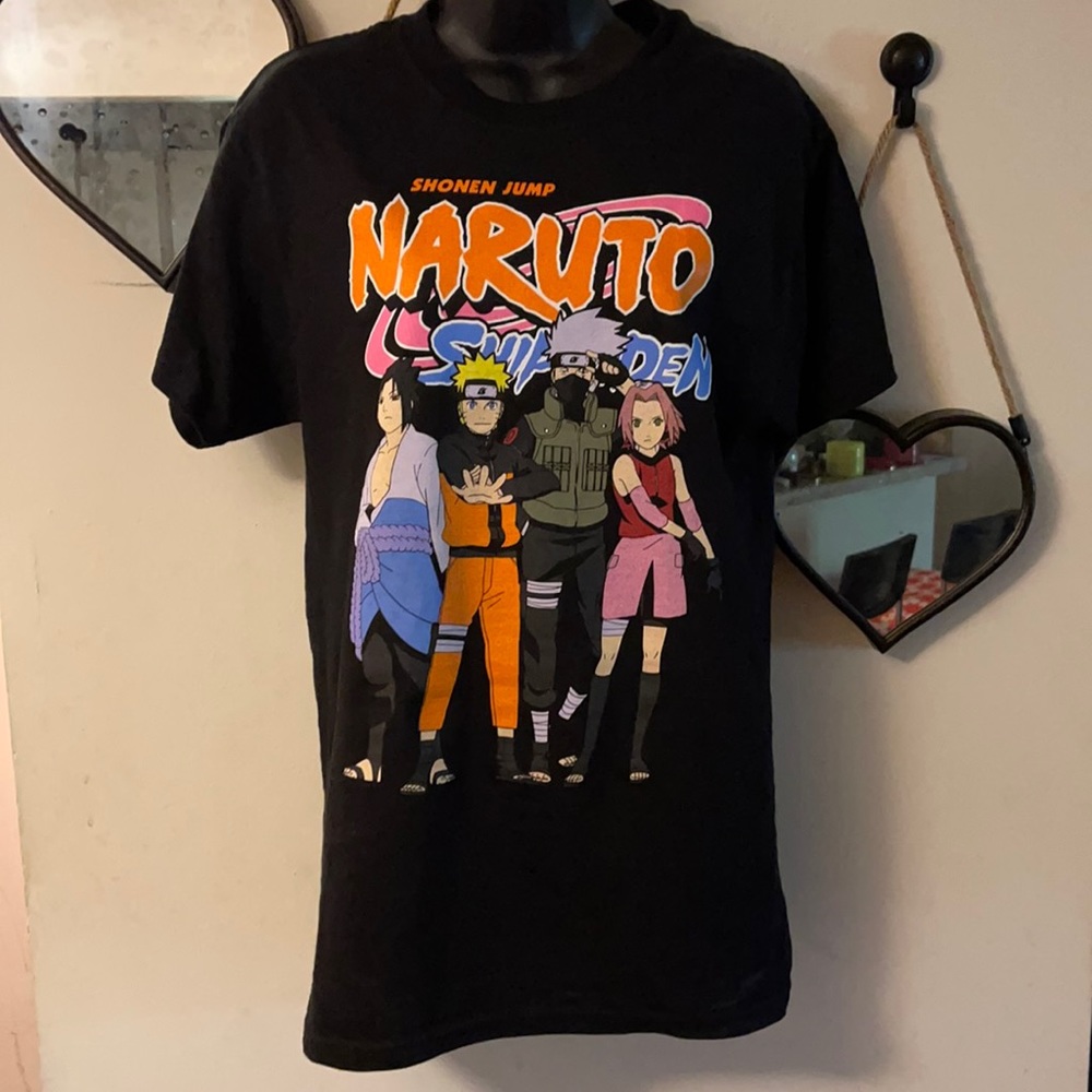 Naruto classic t shirt size small